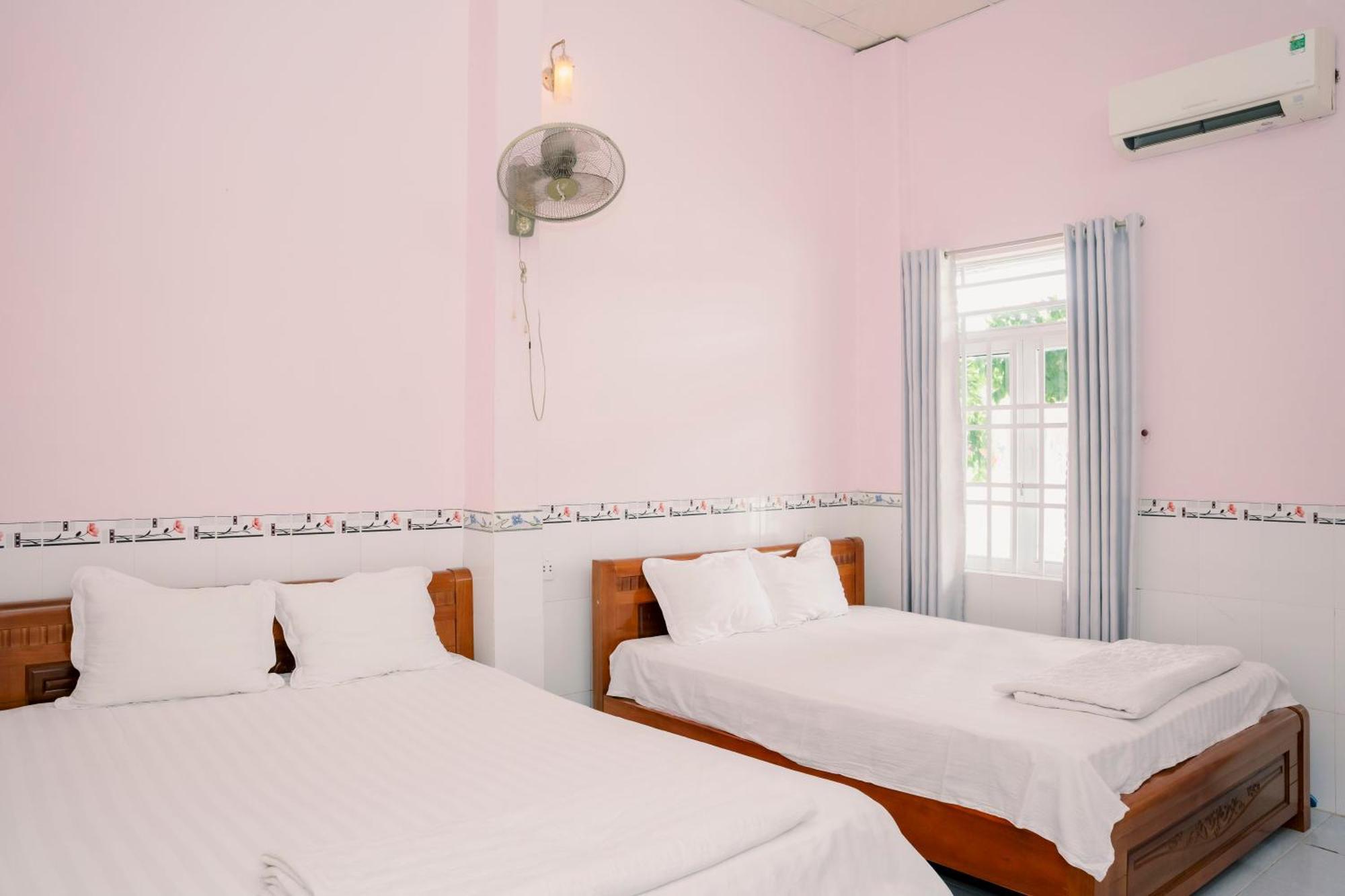 Phuong Tu Hostel Xuyên Mộc Eksteriør bilde